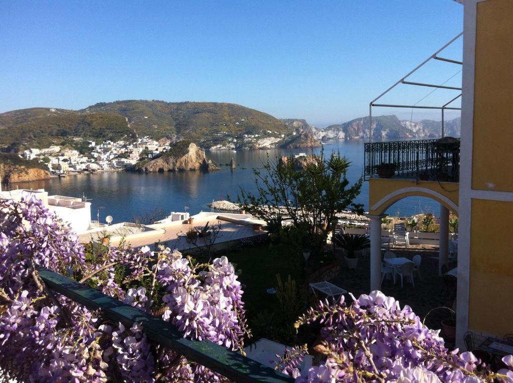 Villa Ersilia Ponza Exterior photo