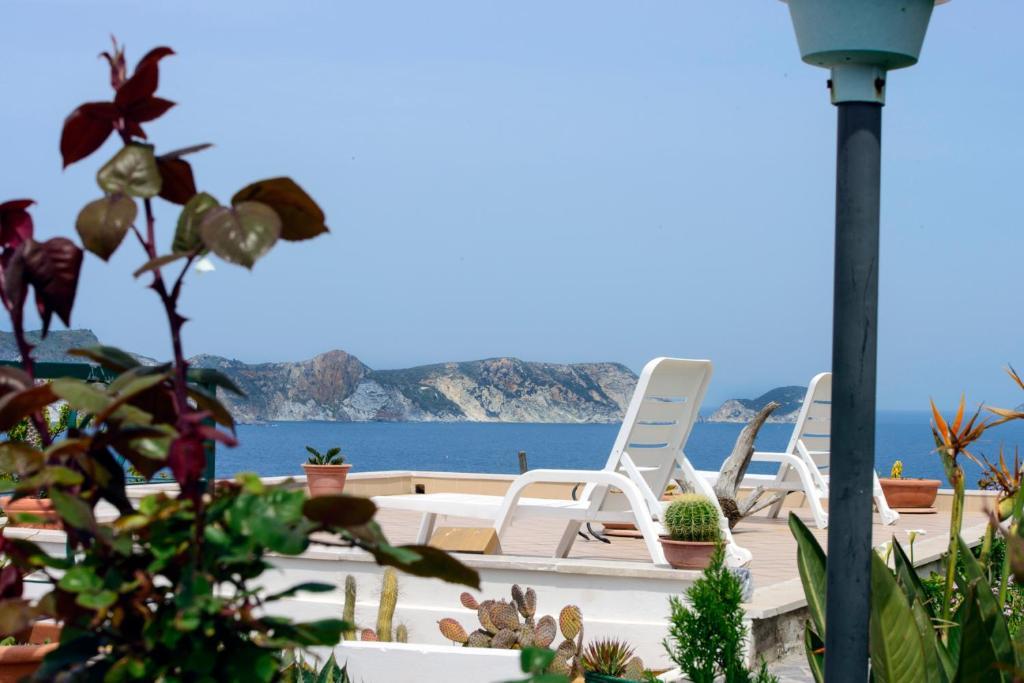 Villa Ersilia Ponza Exterior photo
