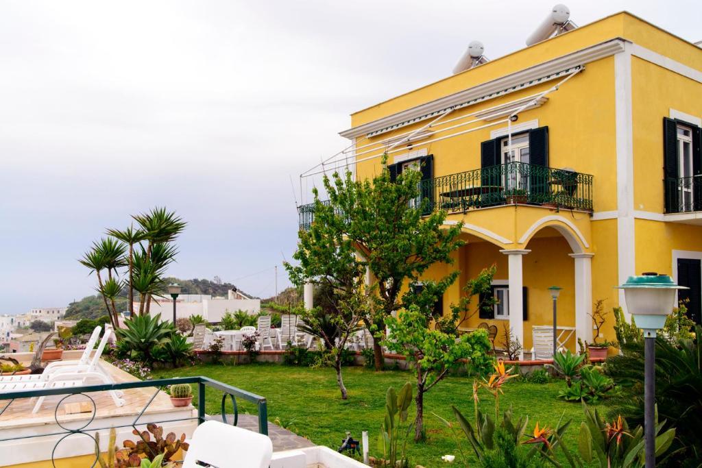 Villa Ersilia Ponza Exterior photo